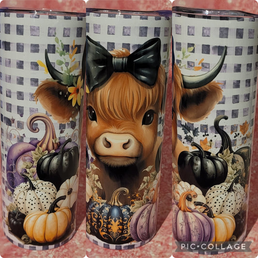 C226 Pumpkin Highland Cow 20oz Tumbler